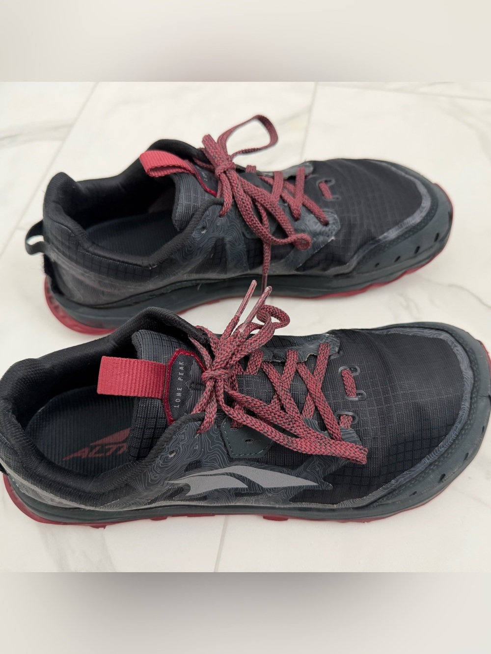 Altra Men's Black and Burgundy Trail Running Shoes